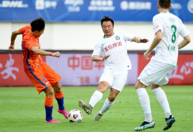 青岛队铁桶阵崩了又要为保级而战 近3战0进球